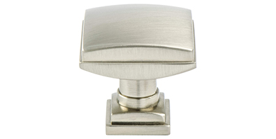 Tailored Traditional Brushed Nickel Knob